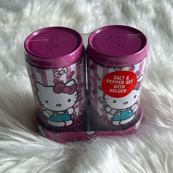 ๐ HELLO KITTY SALT & PEPPER SET WITH HOLDER PINK - Picture 2 of 6